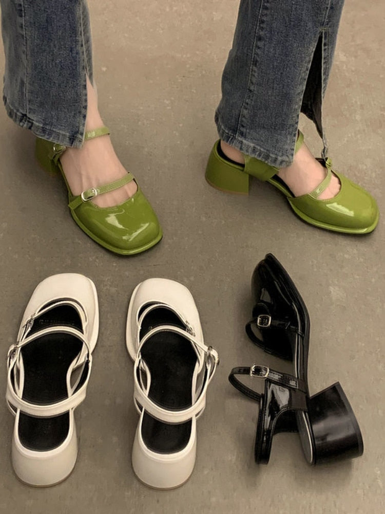 Non-slip Round Toe Sandals Shoes Ladies Casual 2022 Summer Hollow